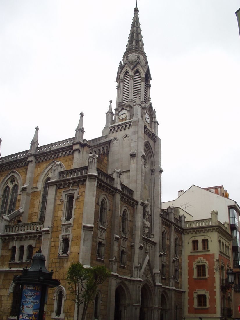 Foto de Oviedo (Asturias), España