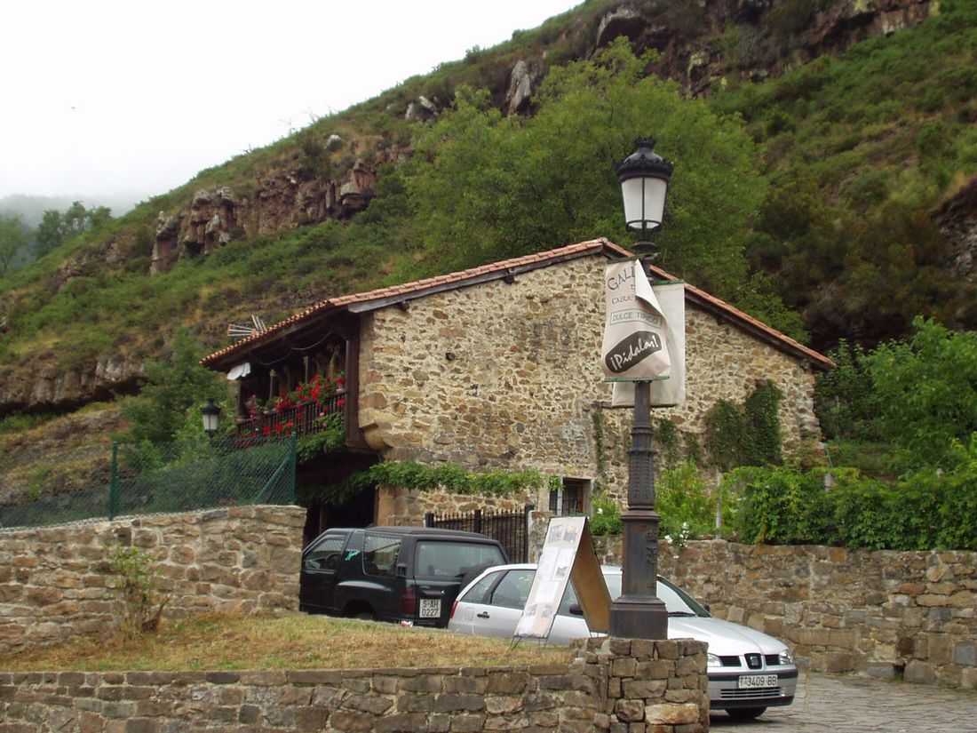 Foto de Barcena Mayor (Cantabria), España