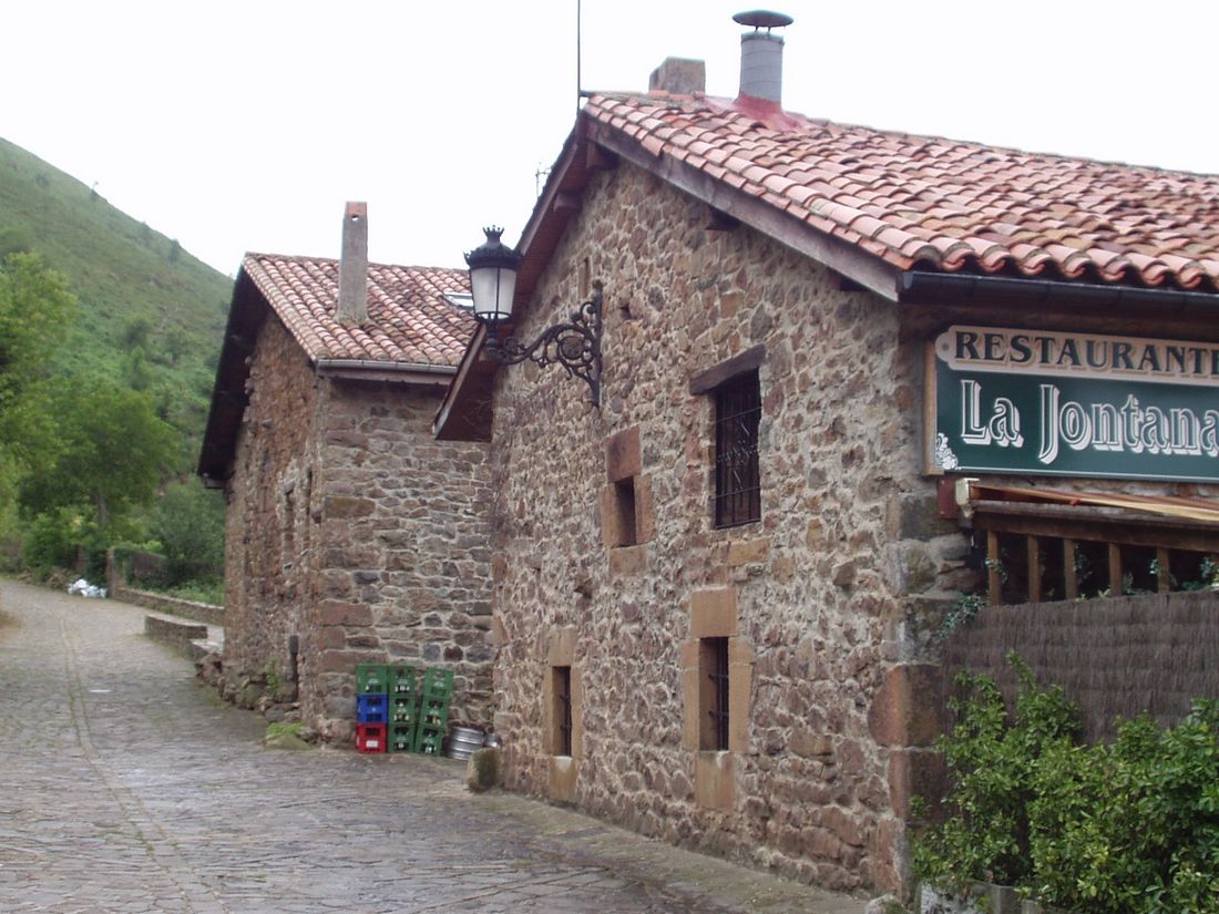 Foto de Barcena Mayor (Cantabria), España