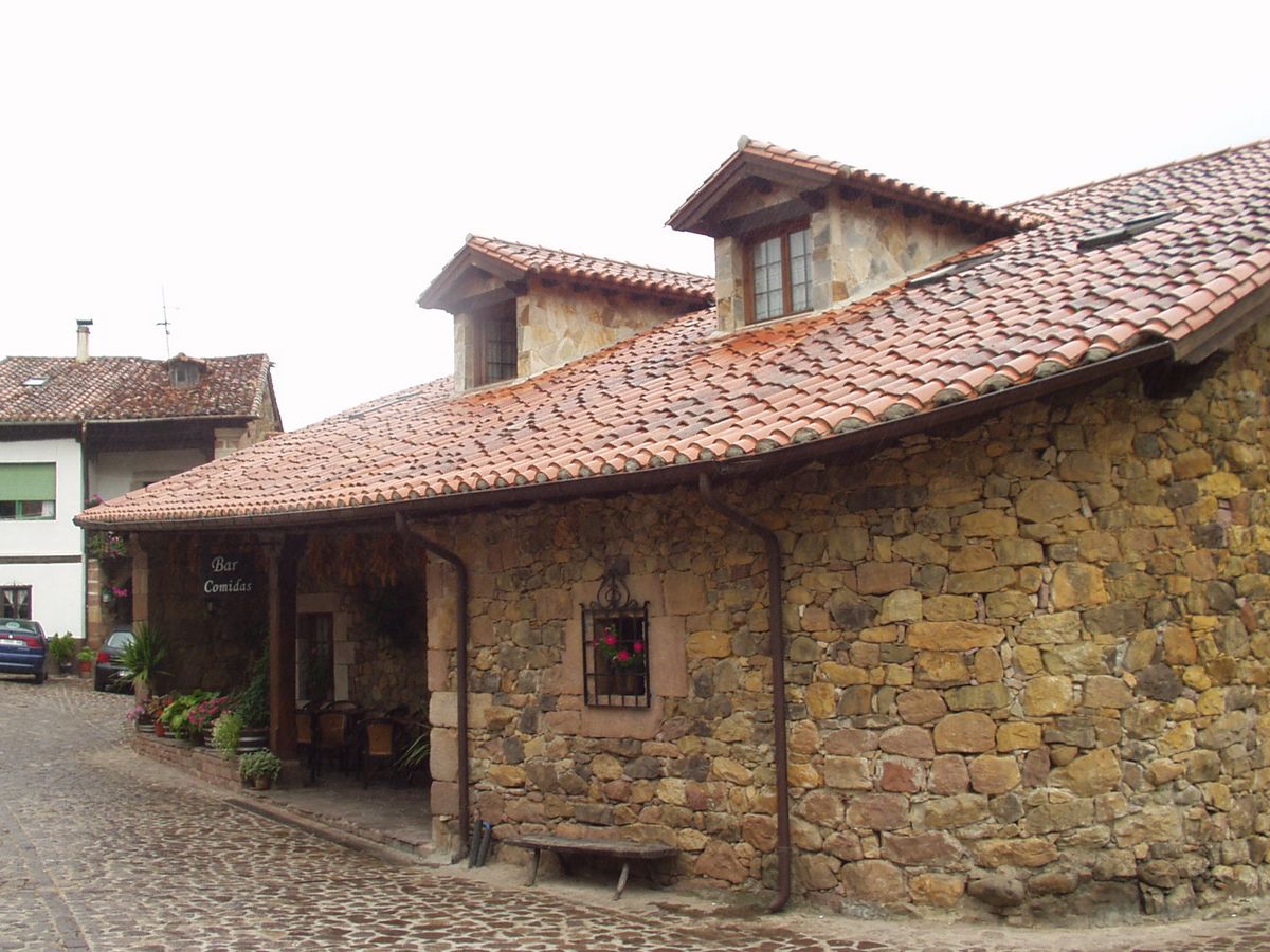 Foto de Carmona (Cantabria), España