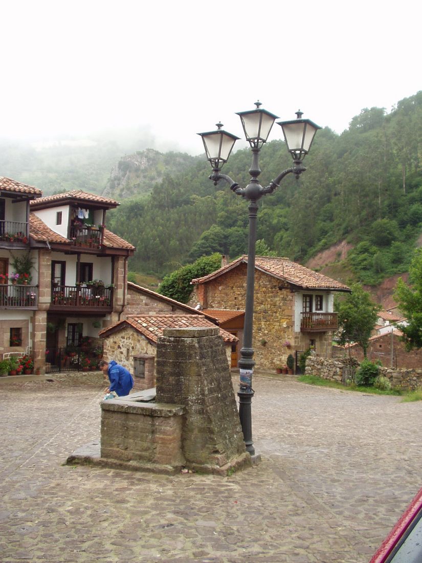 Foto de Carmona (Cantabria), España
