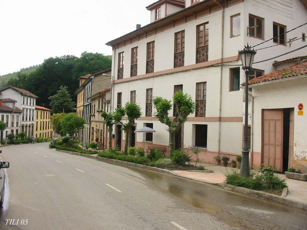 Foto de Las Caldas (Asturias), España