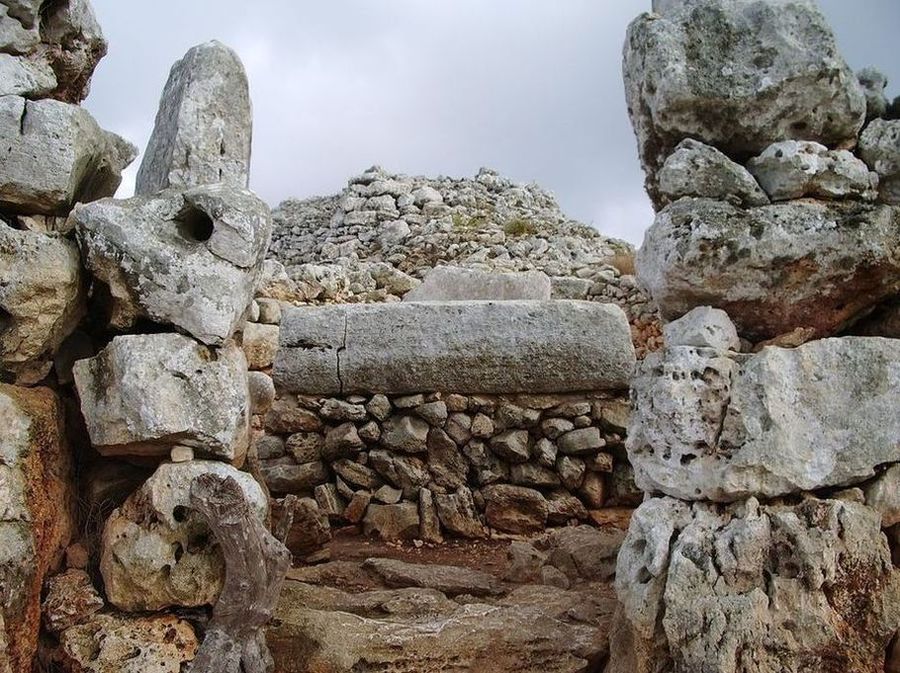 Foto de Torre d`en Galmes - Menorca (Illes Balears), España