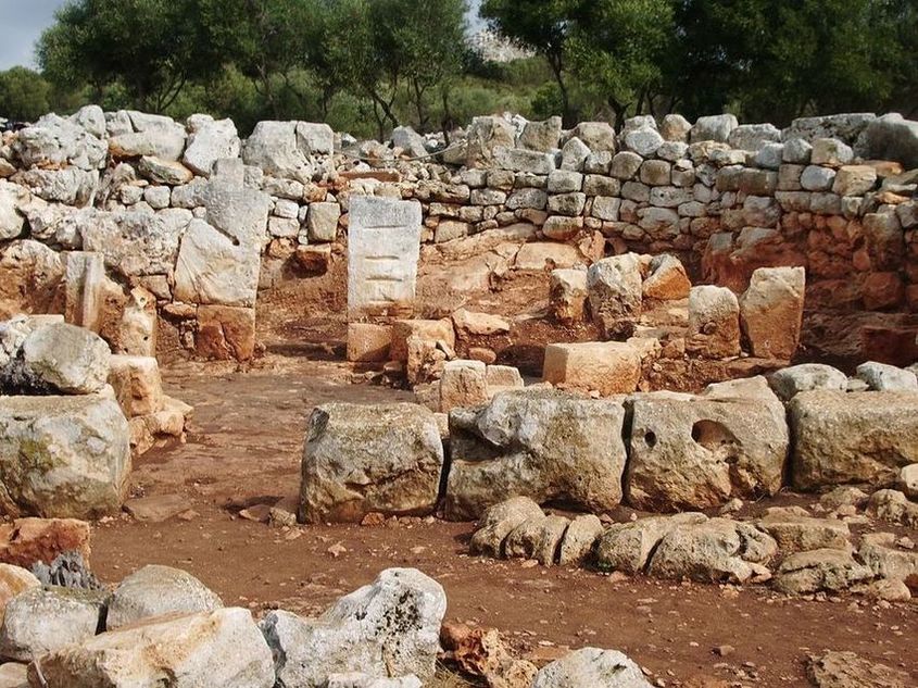 Foto de Torre d`en Galmes - Menorca (Illes Balears), España