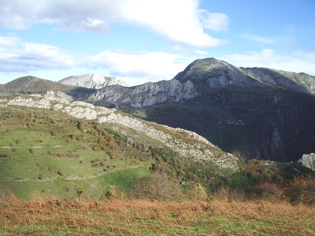 Foto de Amieva (Asturias), España