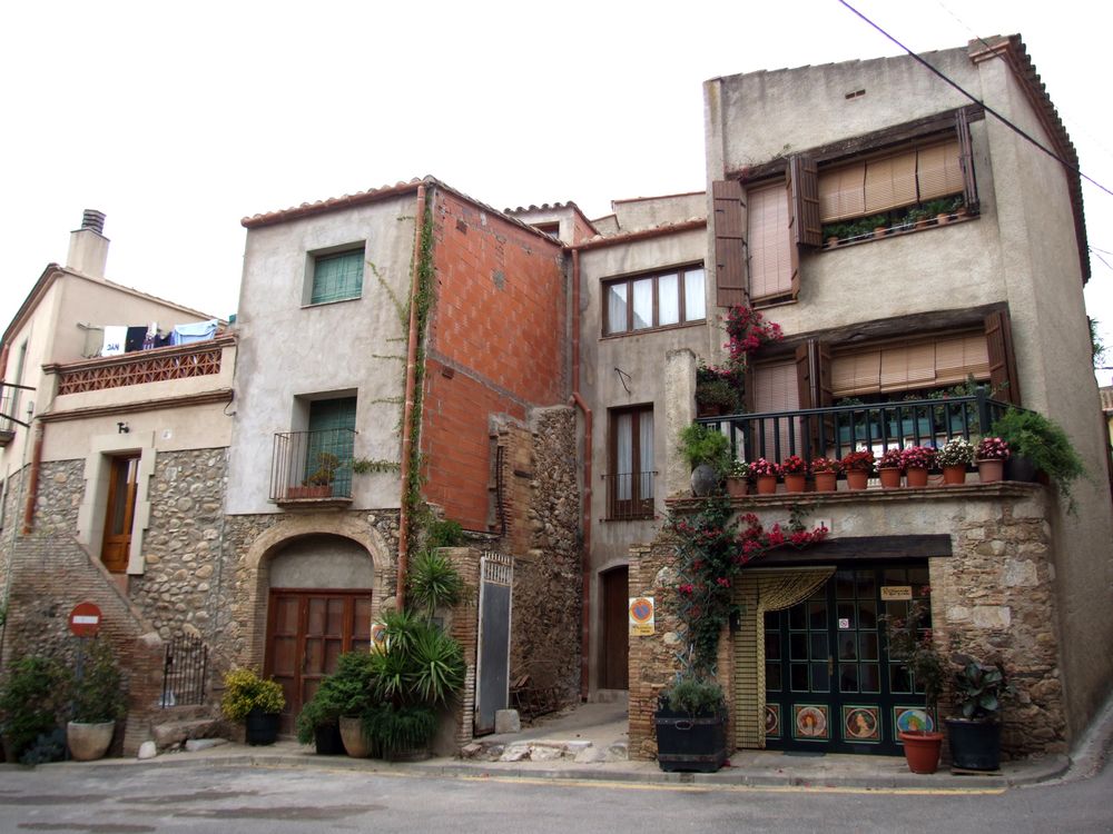 Foto de Peralada (Girona), España