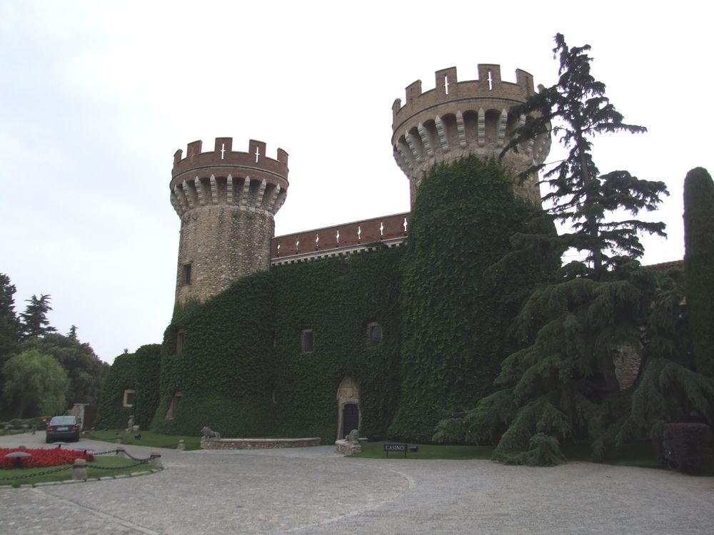 Foto de Peralada (Girona), España