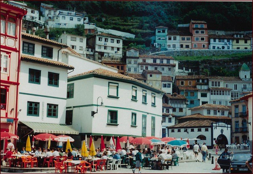 Foto de Cudillero (Asturias), España