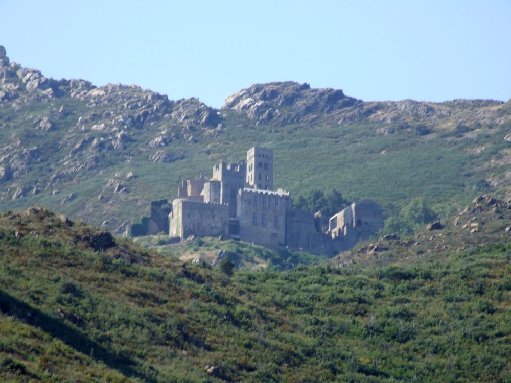 Foto de San Pere de Roda (Girona), España