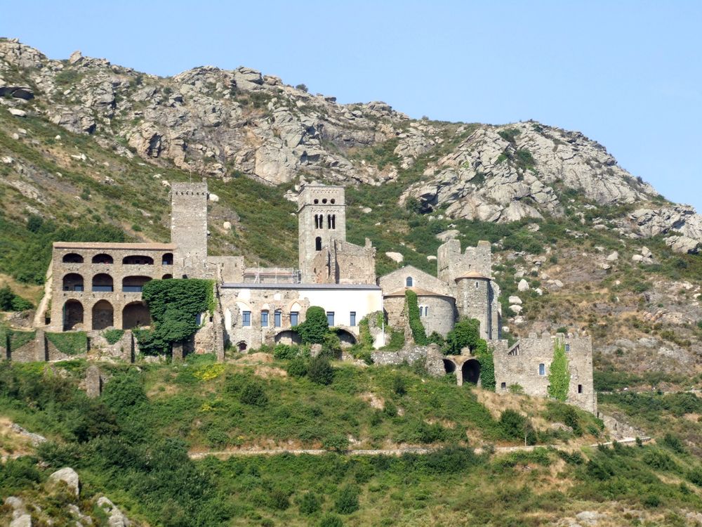 Foto de San Pere de Roda (Girona), España