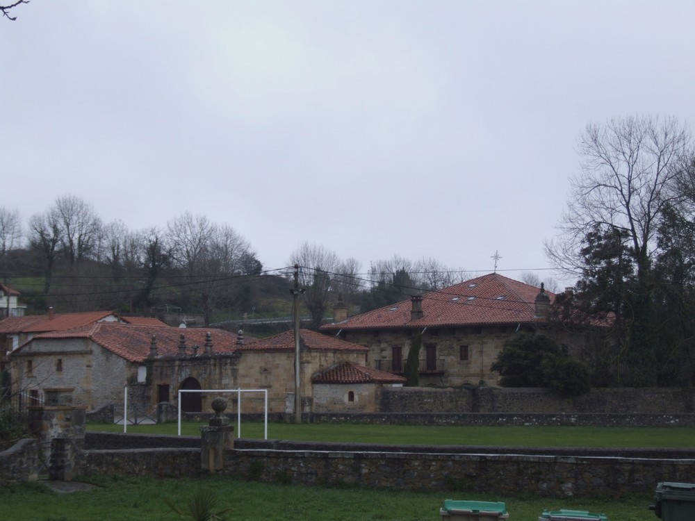 Foto de Castillo Pedroso (Cantabria), España