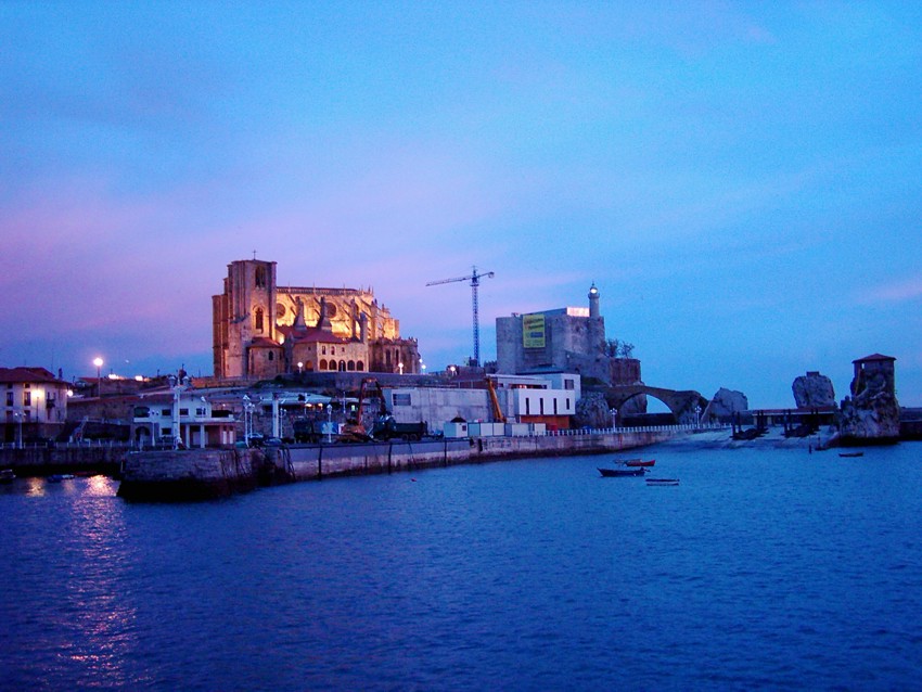 Foto de Castro-Urdiales (Cantabria), España