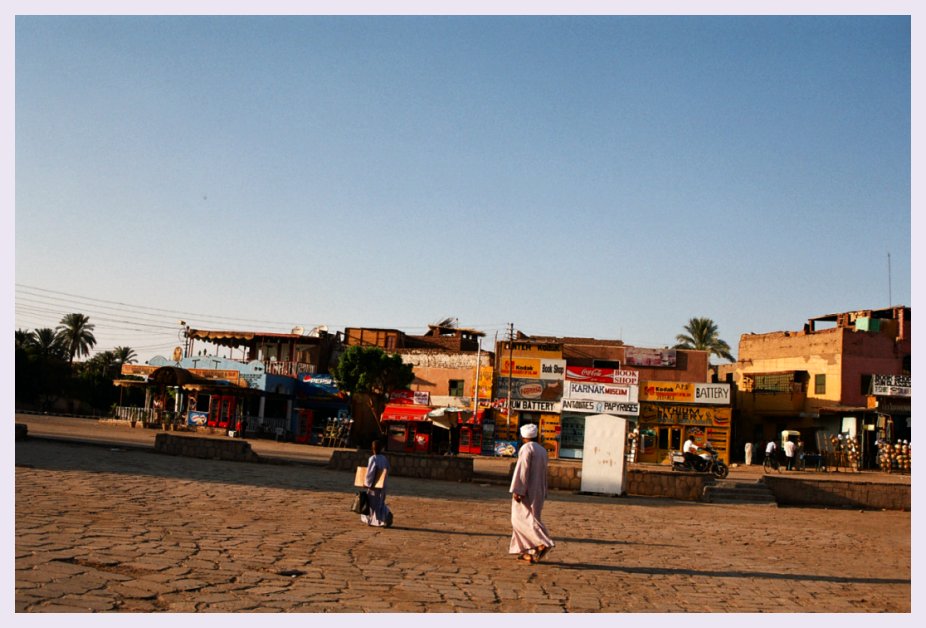Foto de PUEBLO PROXIMO VALLE DE LOS REYES, Egipto