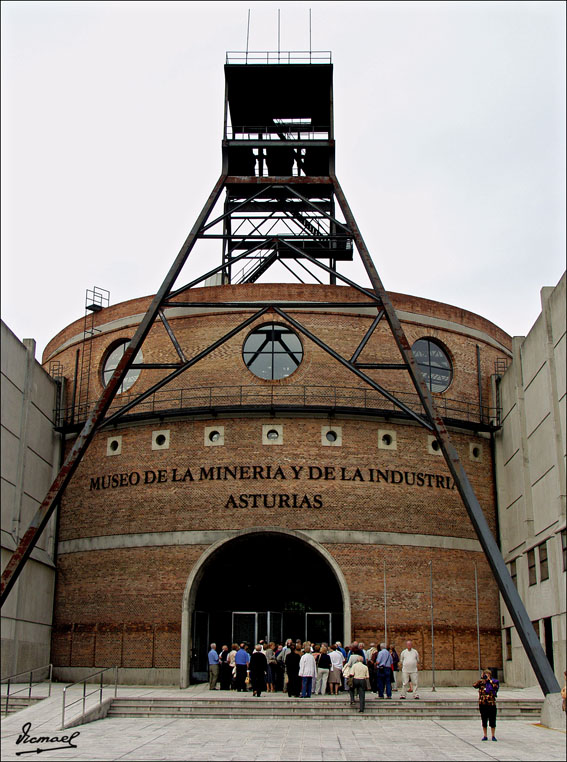 Foto de El Entrego (Asturias), España