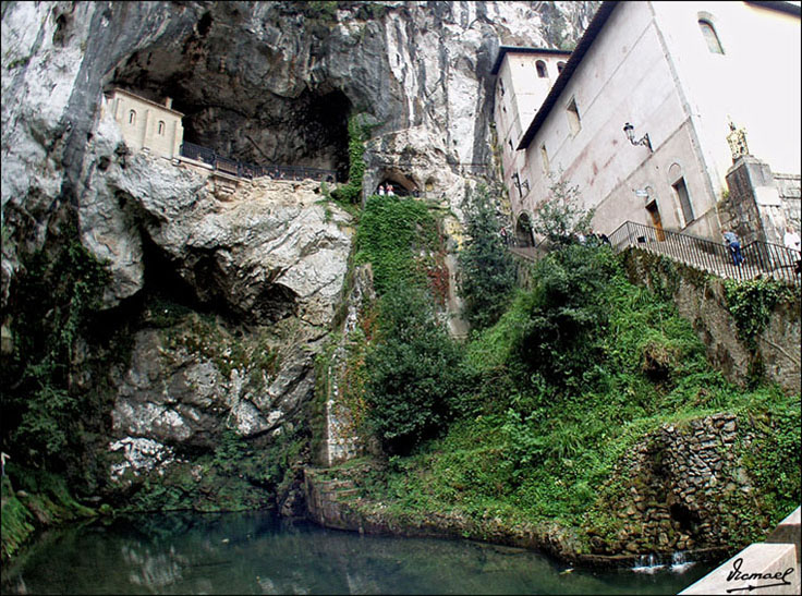 Foto de Covadonga (Asturias), España