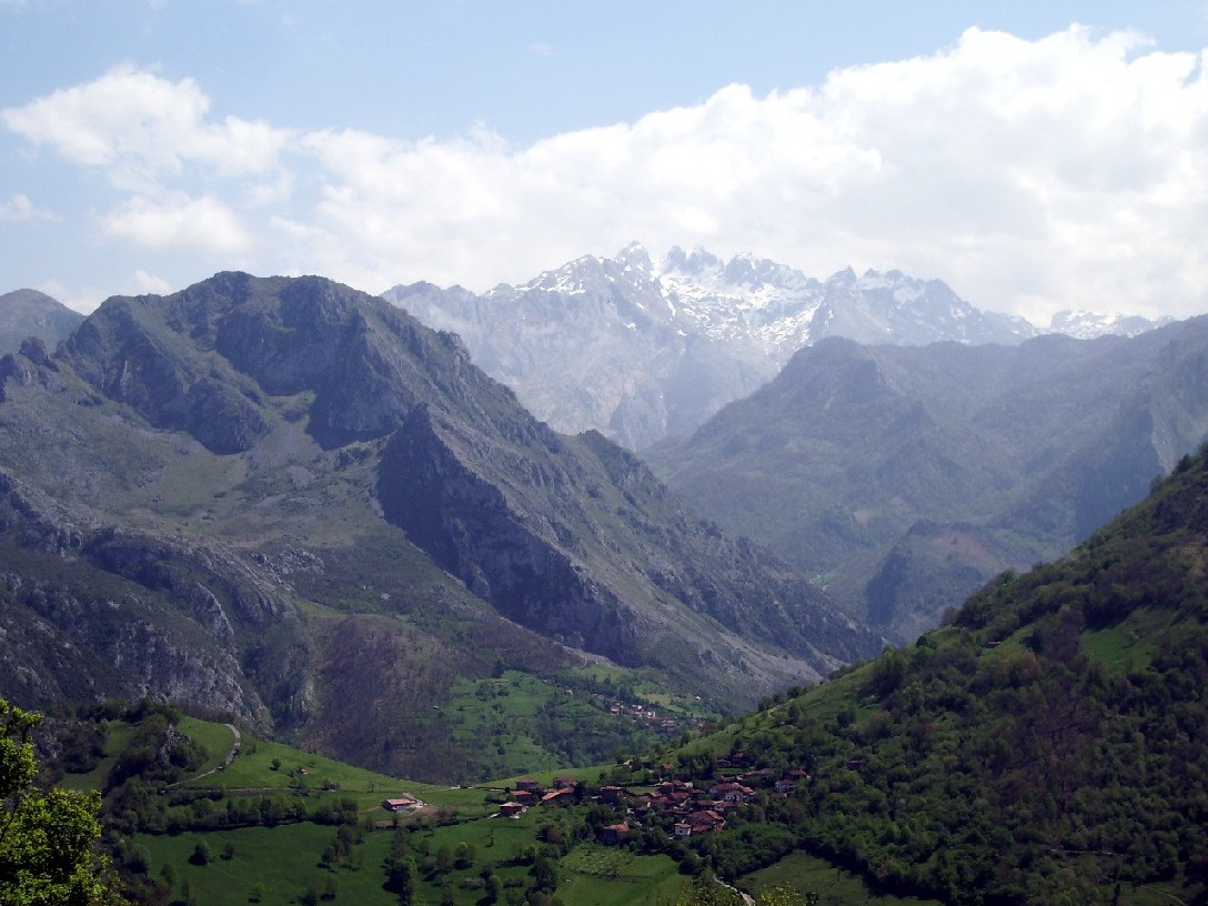 Foto de Villaverde - Amieva (Asturias), España
