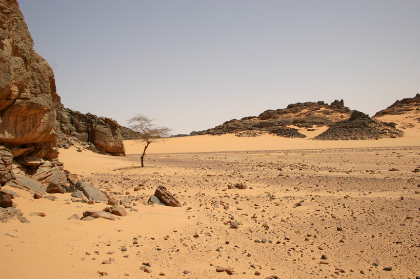 Foto de AKAKUS, Libia