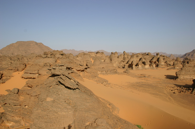 Foto de AKAKUS, Libia