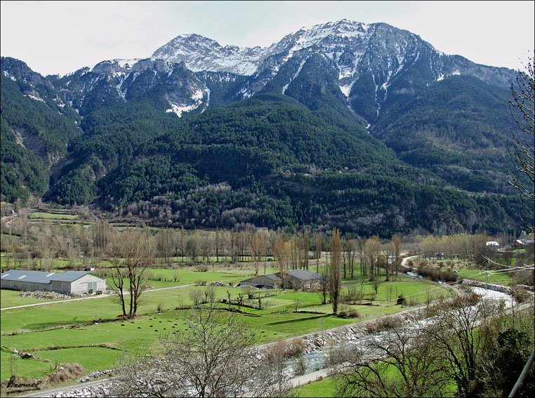 Foto de San Juan de Plan (Huesca), España