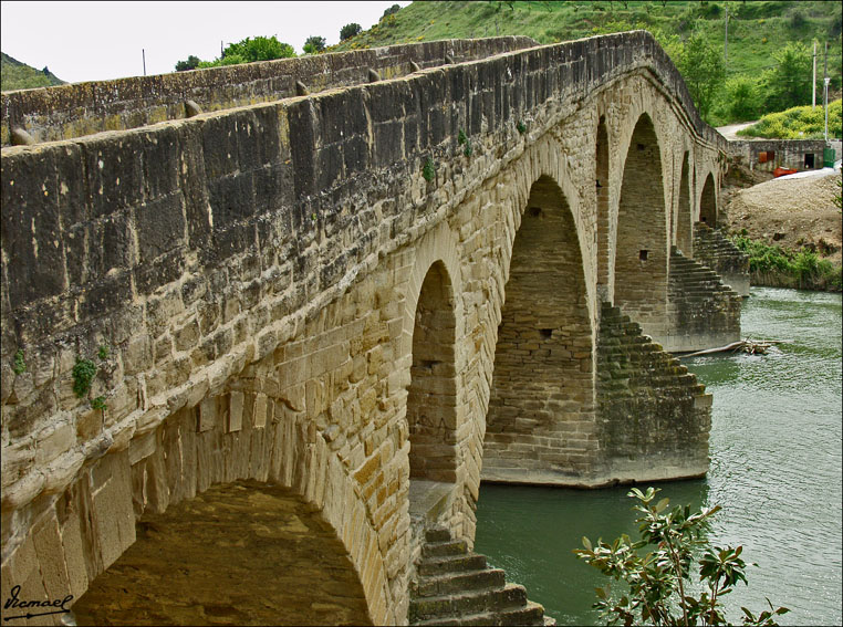 Foto de Puente la Reina - Gares (Navarra), España