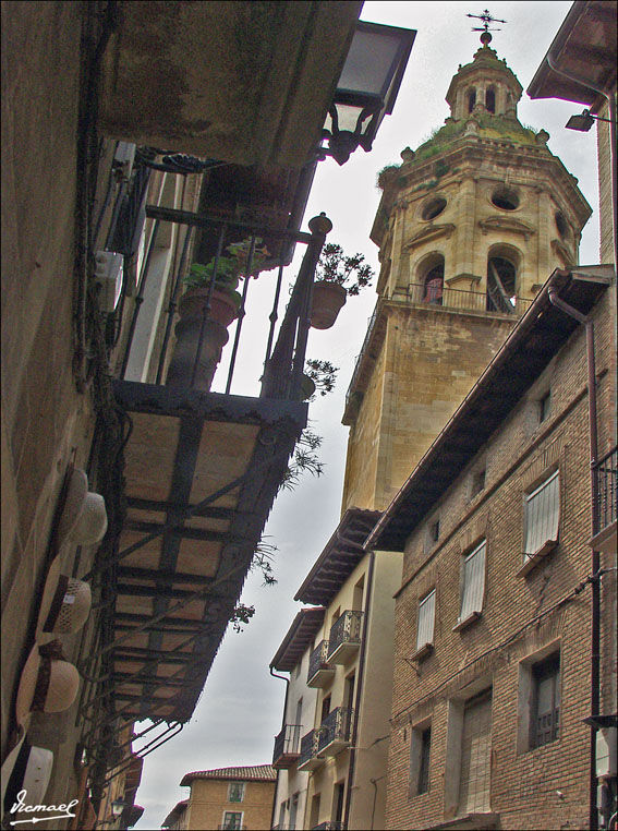 Foto de Puente la Reina - Gares (Navarra), España