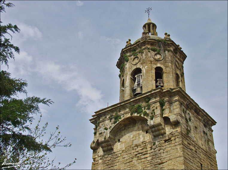 Foto de Puente la Reina - Gares (Navarra), España