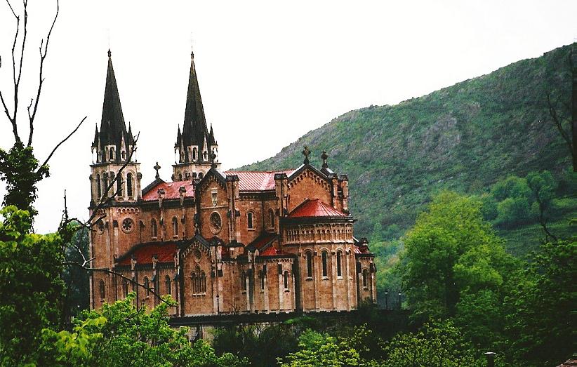 Foto de Santuario de Covadonga (Asturias), España
