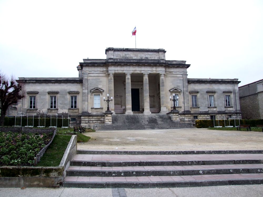 Foto de Saintes (Francia), Francia