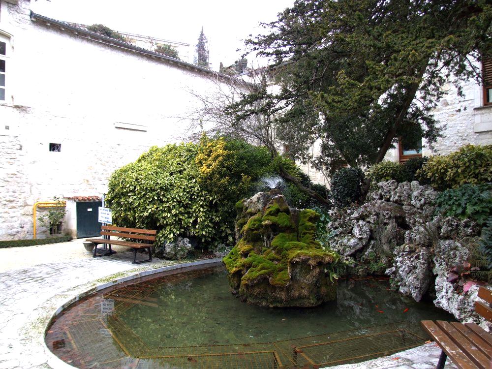 Foto de Saintes (Francia), Francia