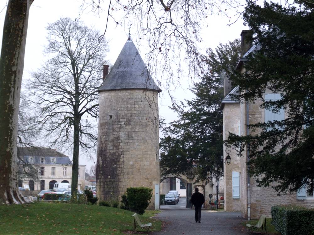 Foto de Surgeres (Francia), Francia