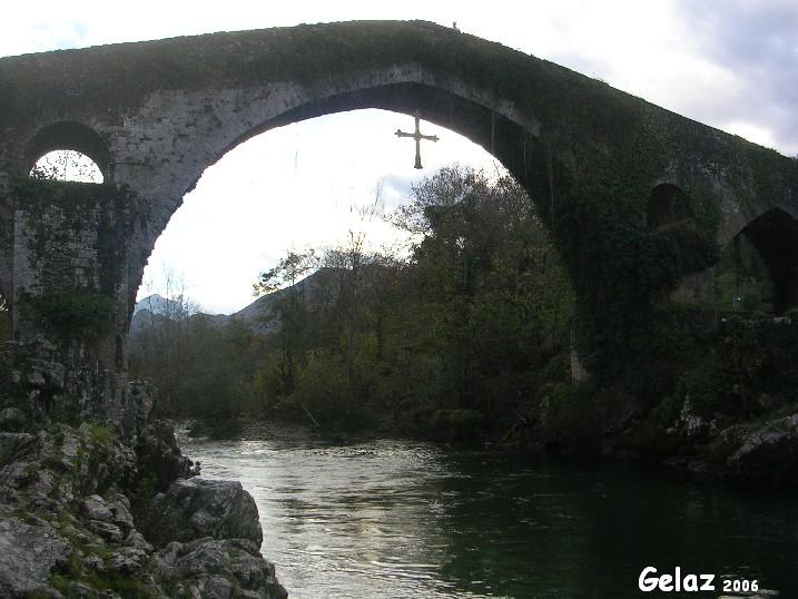 Foto de Cangas de Onís (Asturias), España