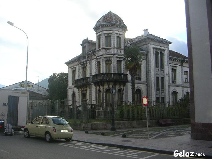 Foto de Cangas de Onís (Asturias), España