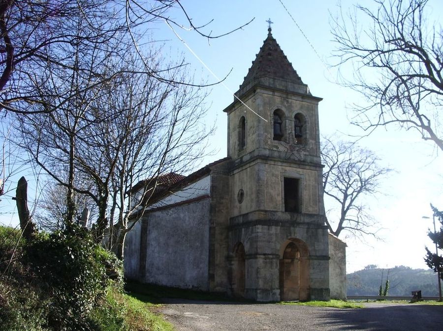 Foto de Villardeveyo (Asturias), España