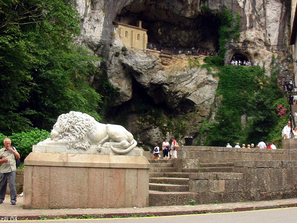 Foto de Cangas de Onís (Asturias), España