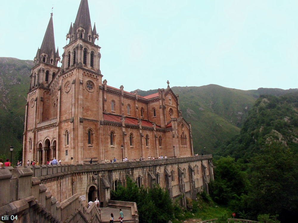 Foto de Cangas de Onís (Asturias), España