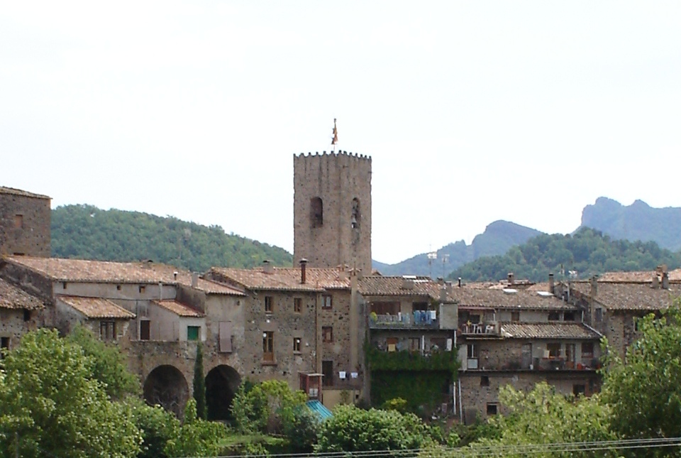 Foto de Santa Pau (Girona), España
