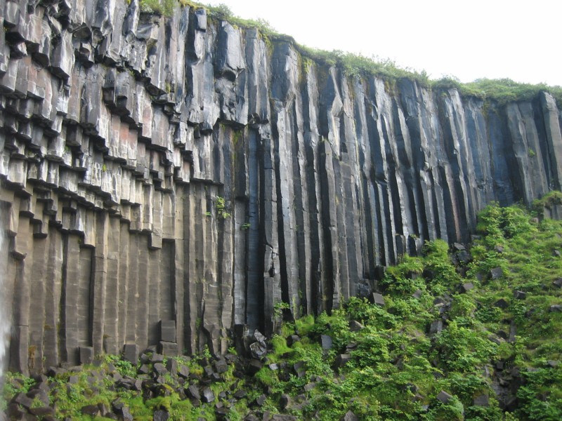 Foto de Svartifoss, Islandia