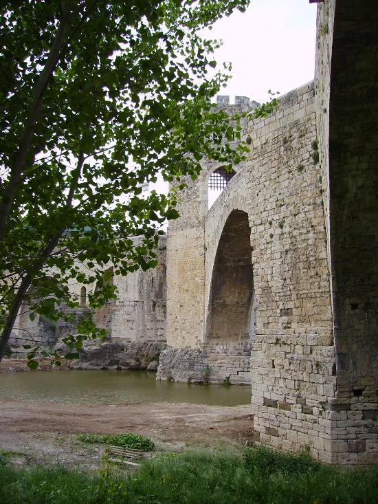 Foto de Besalú (Girona), España
