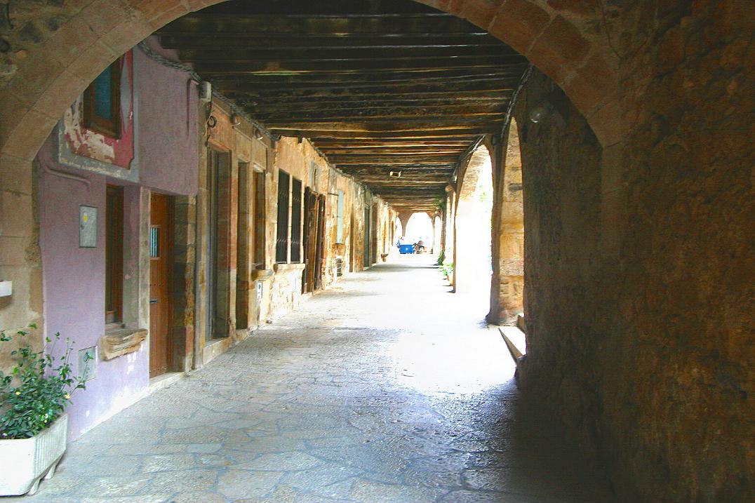 Foto de Santa Pau (Girona), España