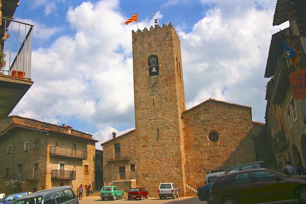 Foto de Santa Pau (Girona), España