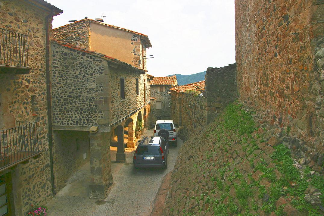 Foto de Santa Pau (Girona), España