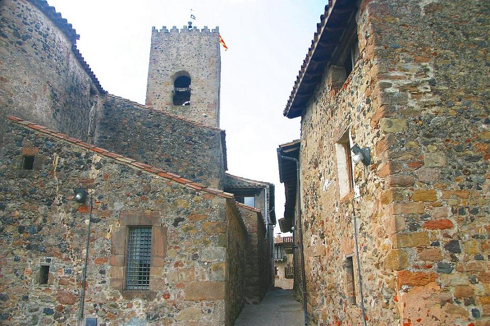 Foto de Santa Pau (Girona), España