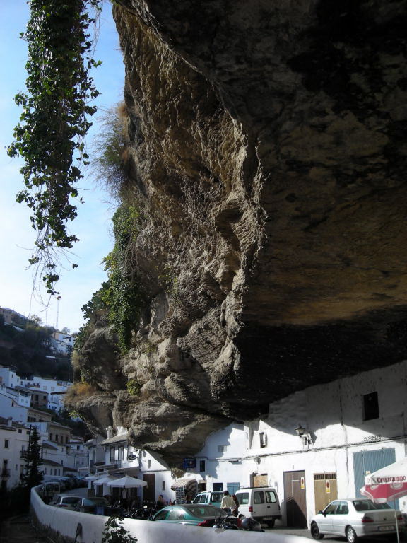 Foto de Setenil de las Bodegas (Cádiz), España