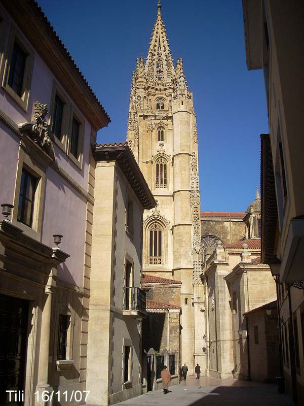 Foto de Oviedo (Asturias), España