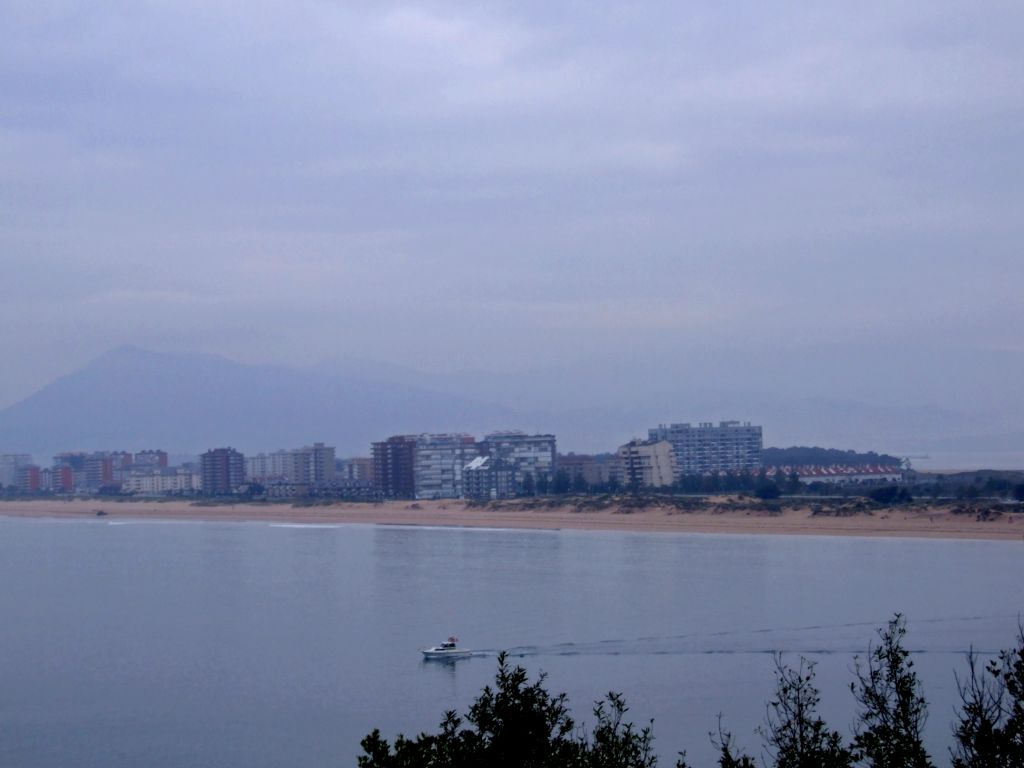 Foto de Laredo (Cantabria), España