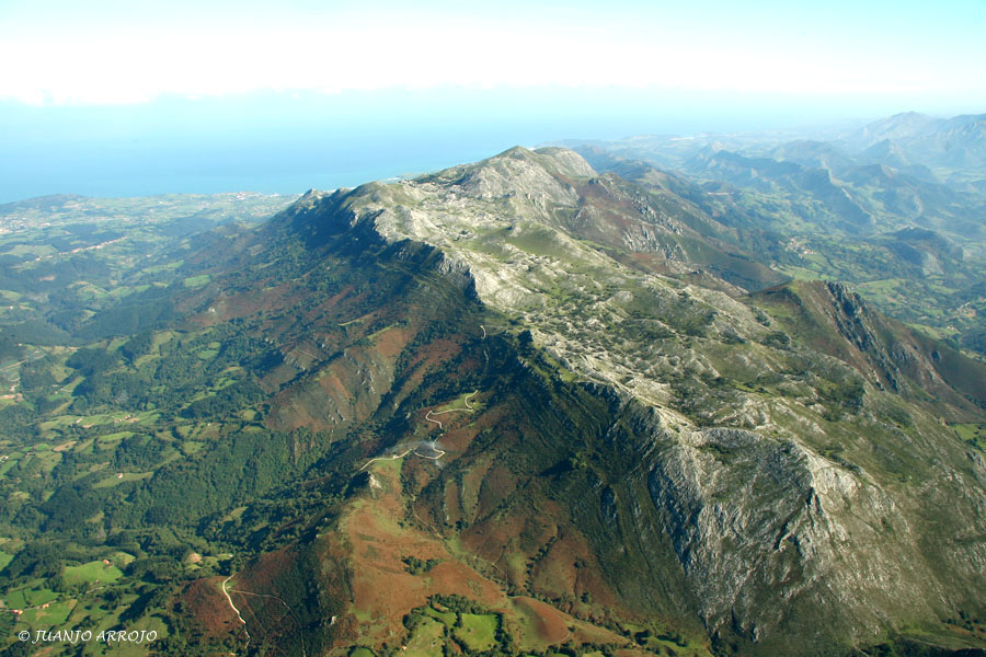 Foto de Piloña - Parres - Colunga - Caravia (Asturias), España