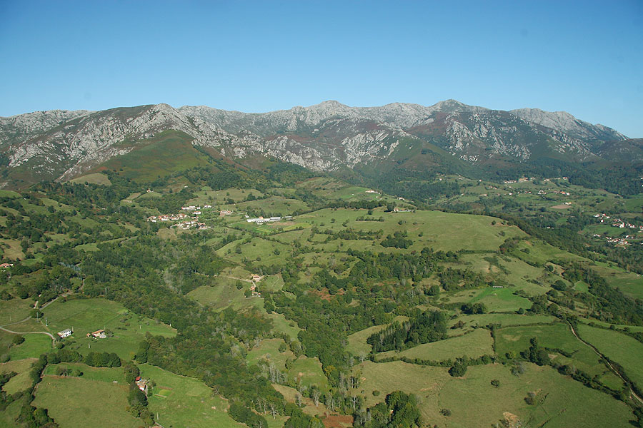 Foto de Parres - Piloña (Asturias), España