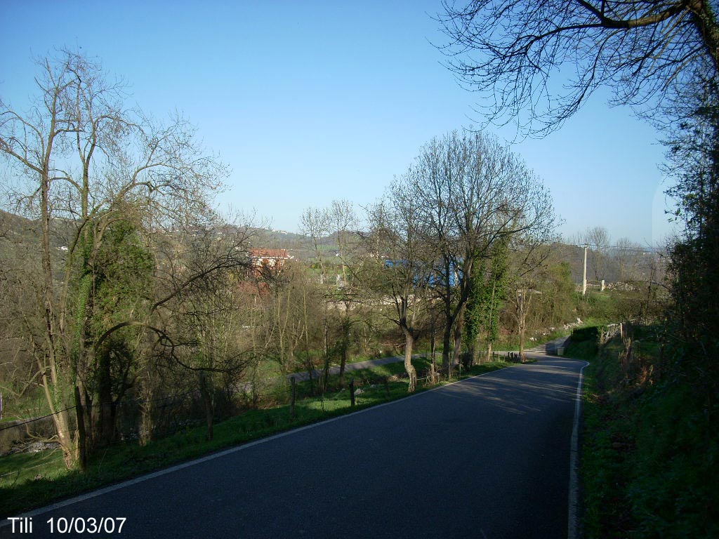 Foto de Figarines - Caces (Asturias), España