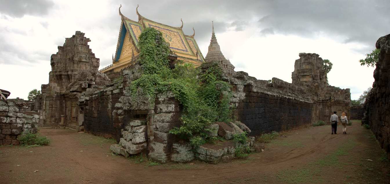 Foto de Templo camino a Phnom Penh, Camboya