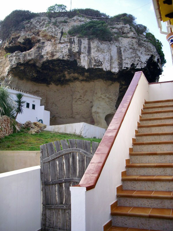 Foto de Cala Sant Esteve - Menorca (Illes Balears), España